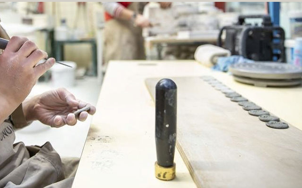 Posta Kleistempel in gebruik